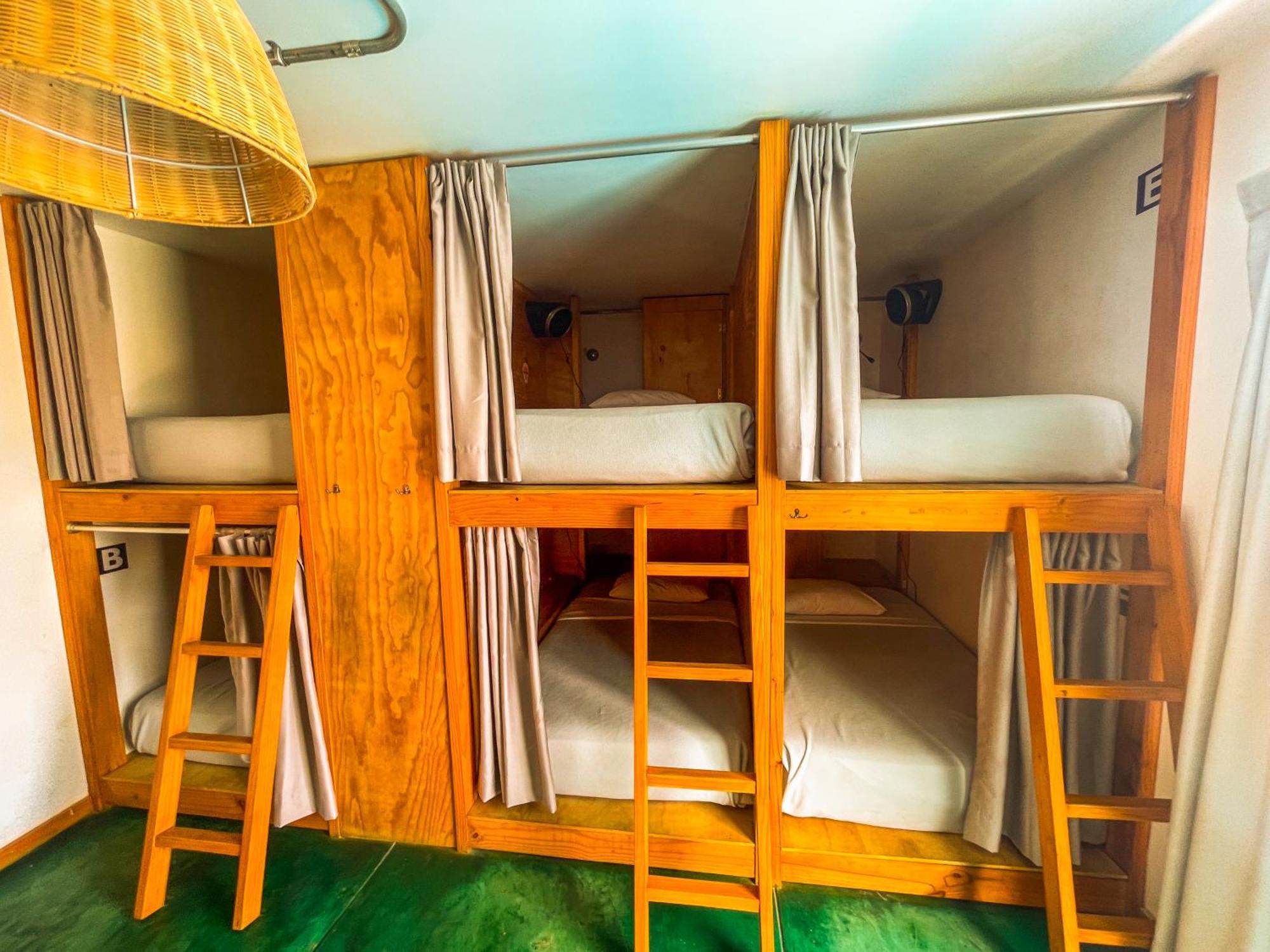 Viajero Paracas Hostel エクステリア 写真